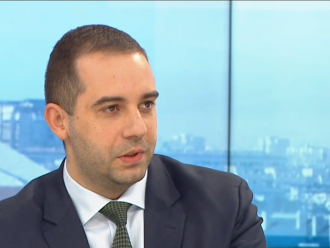 Богдан Кирилов: 840 са сигналите досега за нежелани реакции