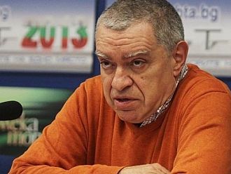 Проф. Константинов: Кирил Петков носи наказателна отговорност за невярна декларация