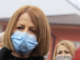 София остава отворена, засега