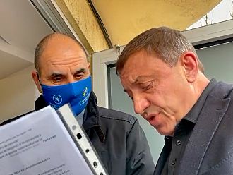 Алексей Петров съсипа Цветан Цветанов (видео)