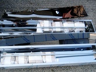 Откриха 79 пакета с хероин в камион, укрити в машини за дезинфекция