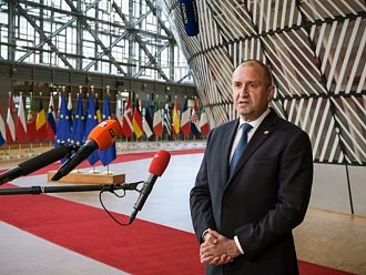 Пълен провал на Радев в Брюксел по всички направления