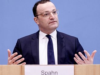 Трите опции на германците: ваксинирани, преболедували или мъртви