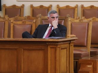 Янев: Радев не се е месил, членовете на кабинета носят отговорност за решенията на МС