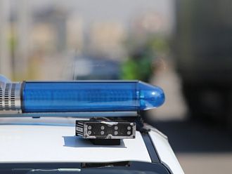 Откриха над 20 мигранти в микробус в Бургаско