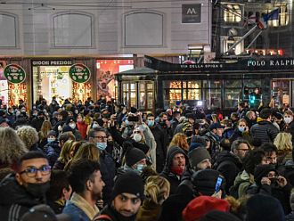 40 хиляди души на протести в Австрия срещу противоепидемичните мерки