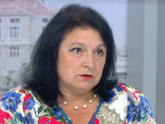 Доц. Гломб: Вариантът омикрон заразява повторно