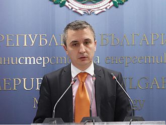  Николов предлага компенсациите да обхванат и декември, и януари